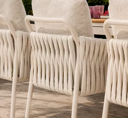 Chaise Repas Design FIAVÈ Aluminium Beige & Corde – Haut de Gamme Extérieur | Provence-Alpes-Côte d’Azur & Monaco