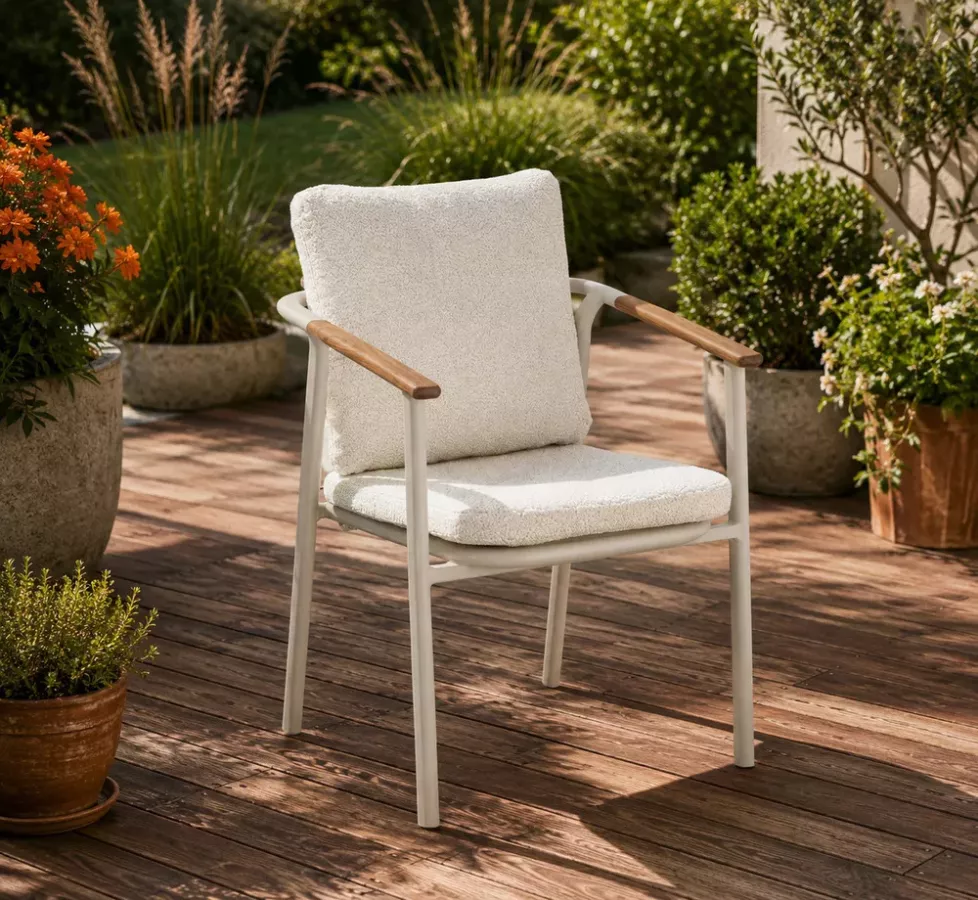 Fauteuil Repas LORIANA Aluminium & Teck Beige Bouclé | Azur Lounge Provence-Alpes-Côte d’Azur