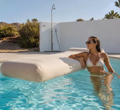 Bain de Soleil Flottant Gonflable avec Pompe Incluse | Piscine & Jardin Côte d’Azur Monaco – Sud de la France