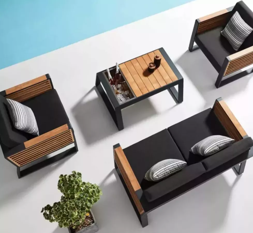 Collection New York designer Nicolas Thomkins HIGOLD